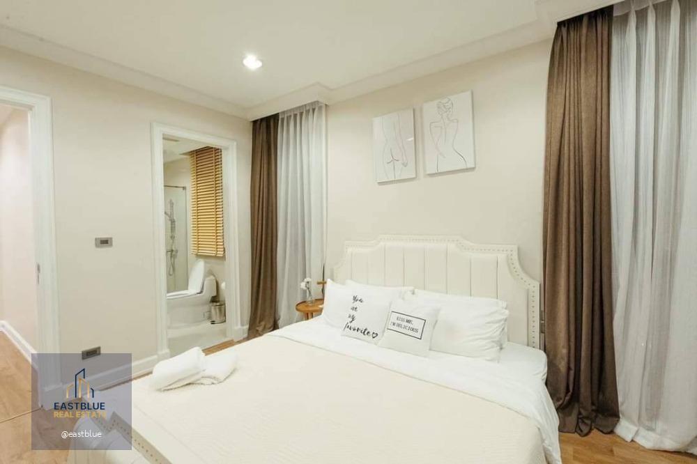 Luxury Pool Villa - 749 residence sukhumvit 49 for rent 500k 064-274-8883