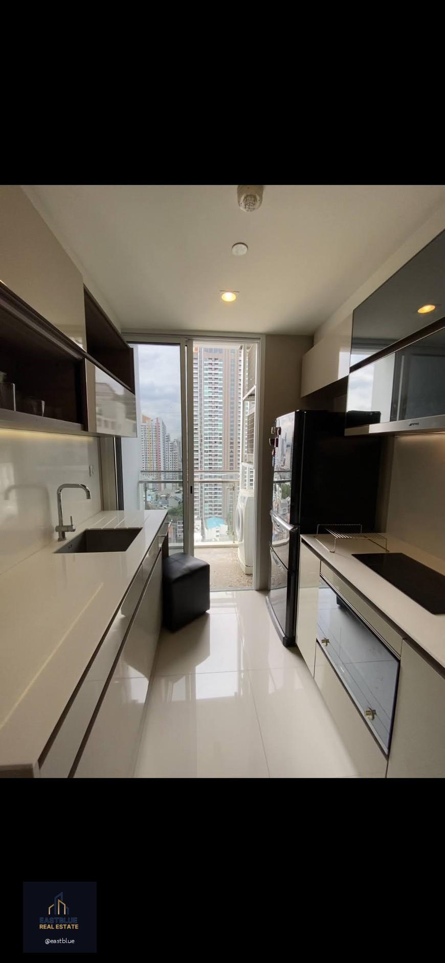 The Room Sathorn - TanonPun, 1 bed, 27000 per month