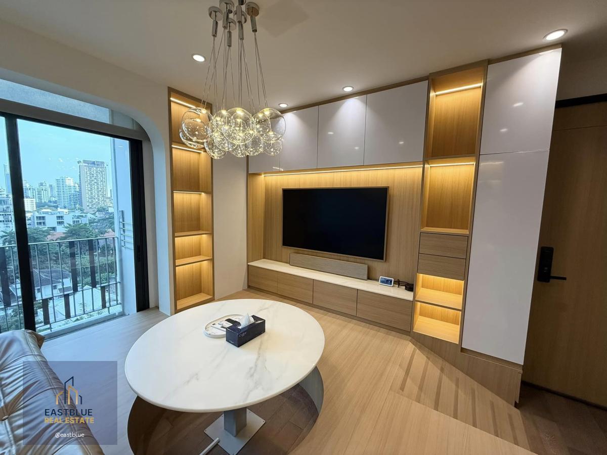 Muniq Sukhumvit 23, 2 bed, 78000 per month