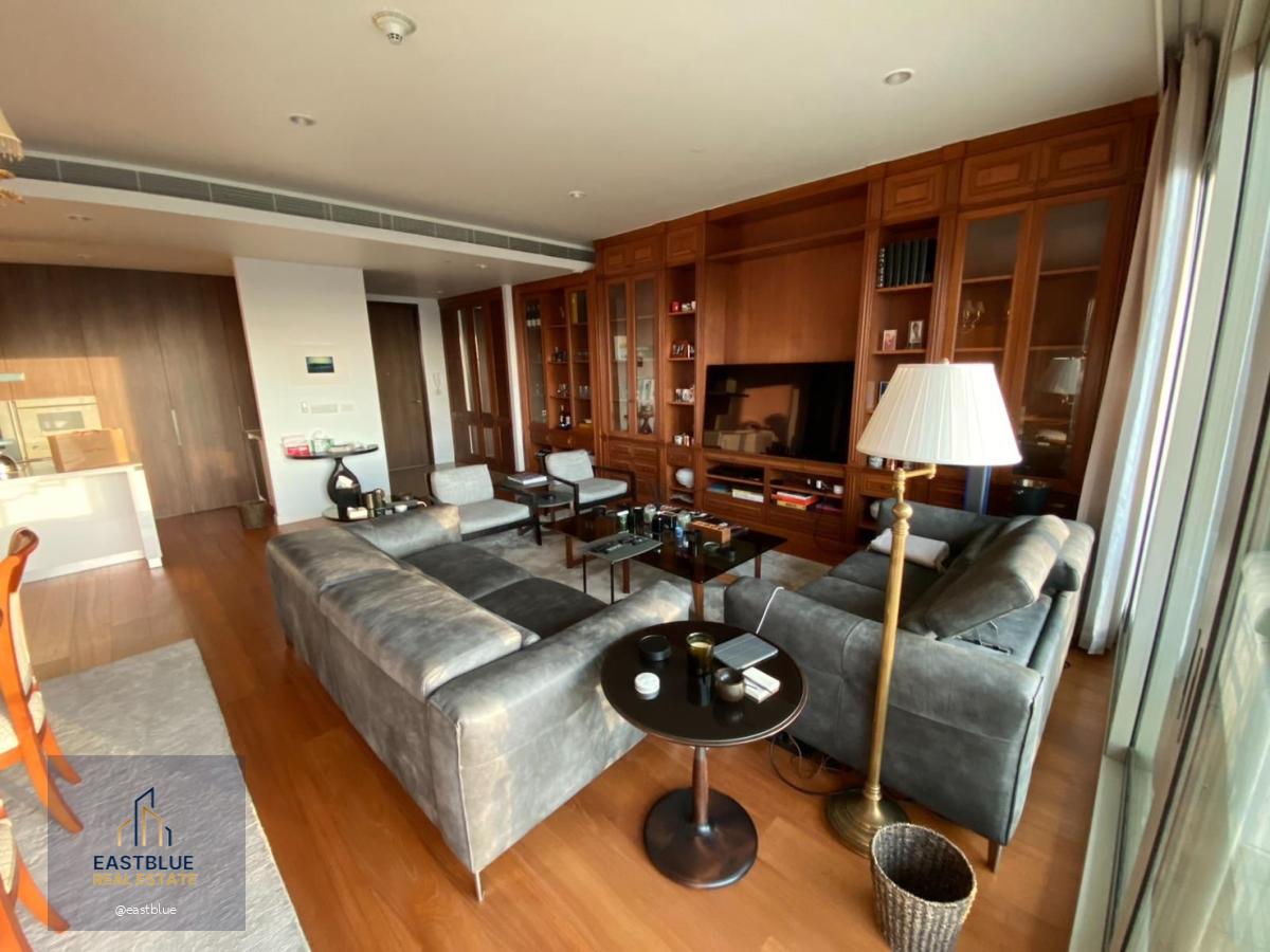 185 Rajadamri, 3 bed, 200000 per month