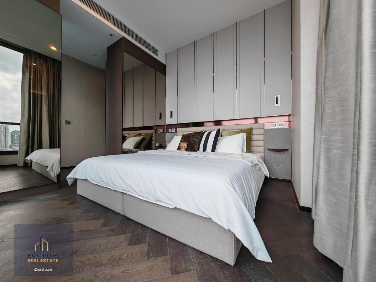 The Esse Sukhumvit 36, 2 bed, 80000 per month