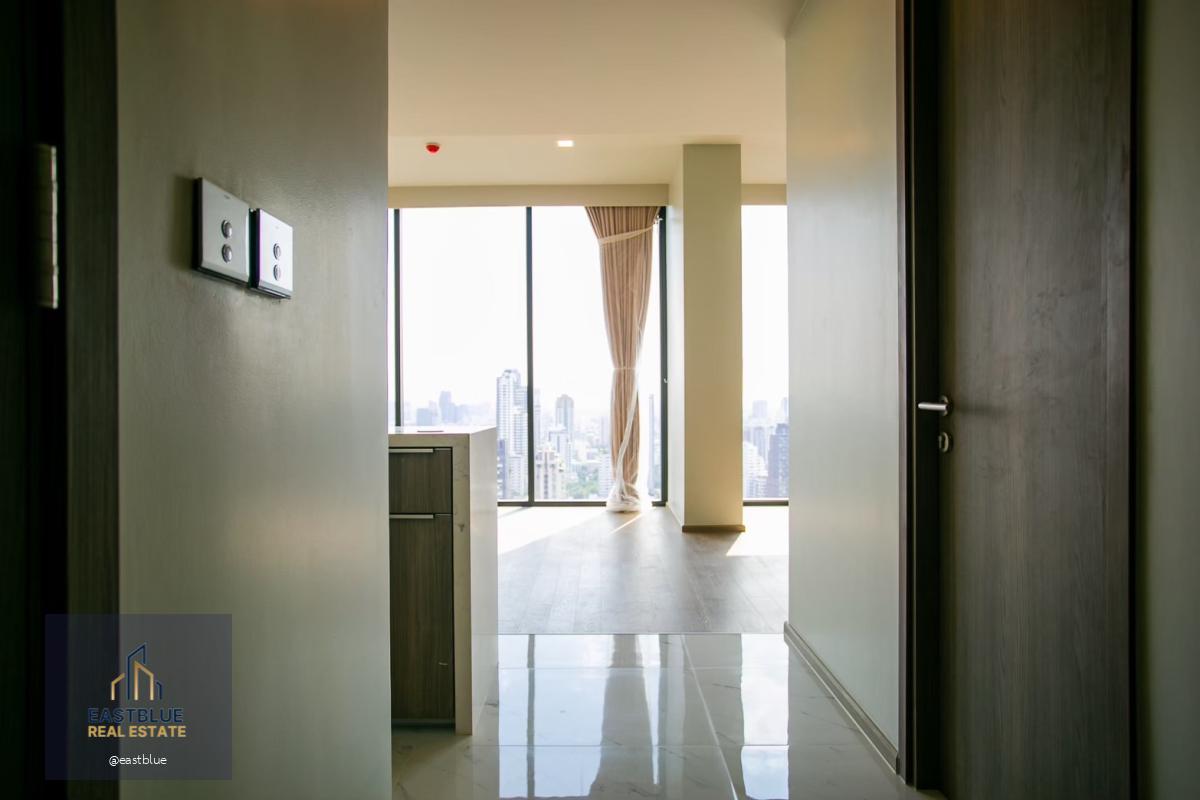 Celes Asoke, 3 bed, 200000 per month