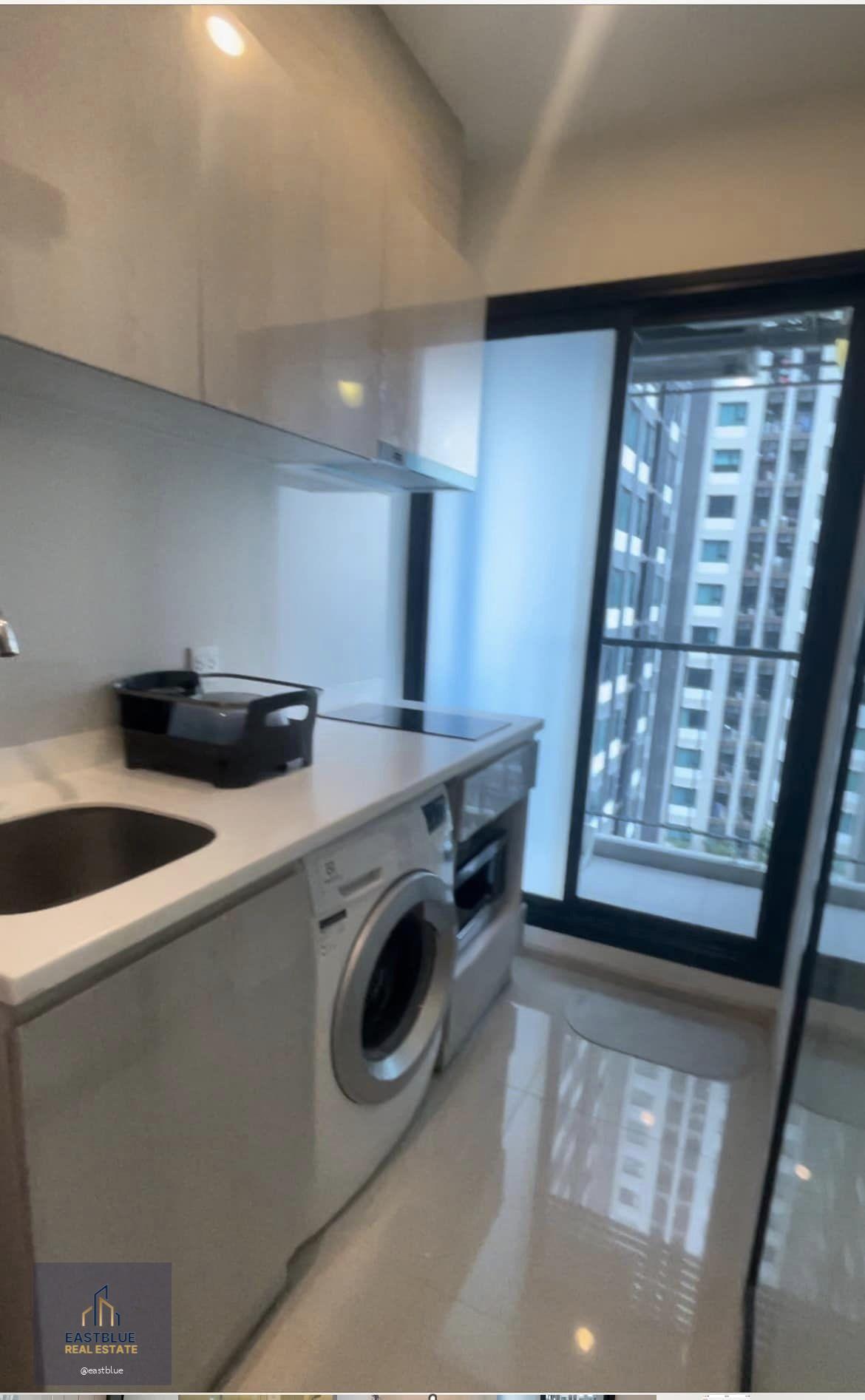 Life Asoke, 1 bed, 17000 per month