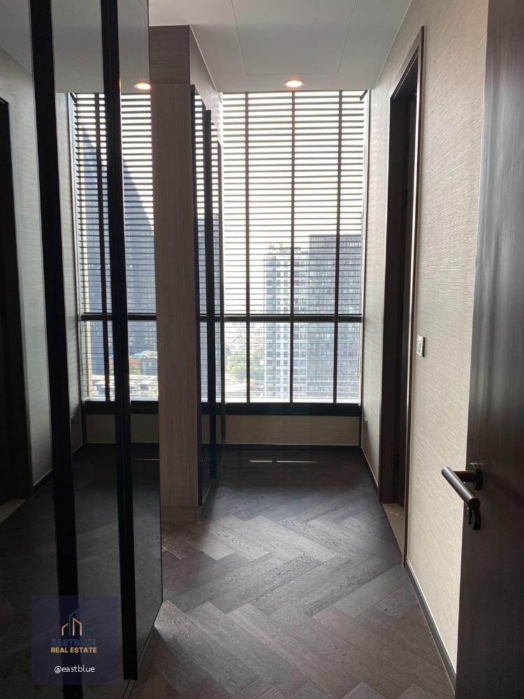 The Esse Sukhumvit 36 2 bedroom for rent 90K