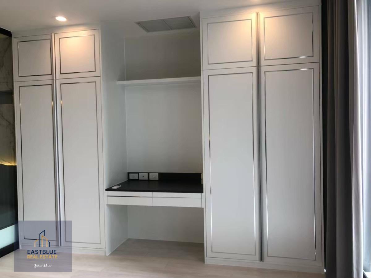 noble ploenchit 1bed high floor