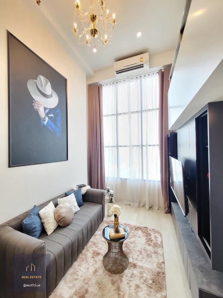 KnightsBridge Prime Sathorn Duplex  1 Bed 1 Bath  35,000 per month. 064-274-8883