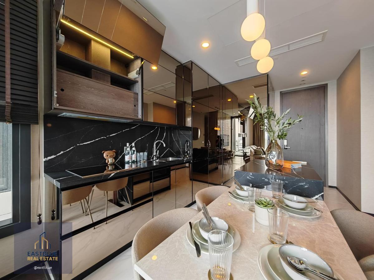 The Esse Sukhumvit 36, 2 bed, 80000 per month