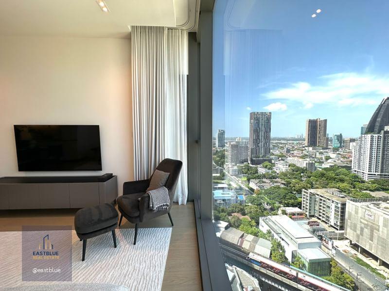 The Strand Thonglor 1 Bed Amazing city view, Facing west 80k per month