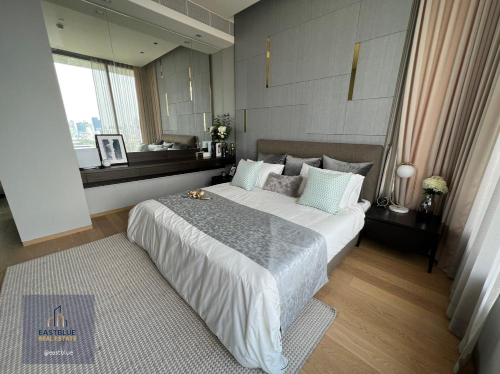 Saladaeng One 2 Bed 2 Baht 150,000 per month