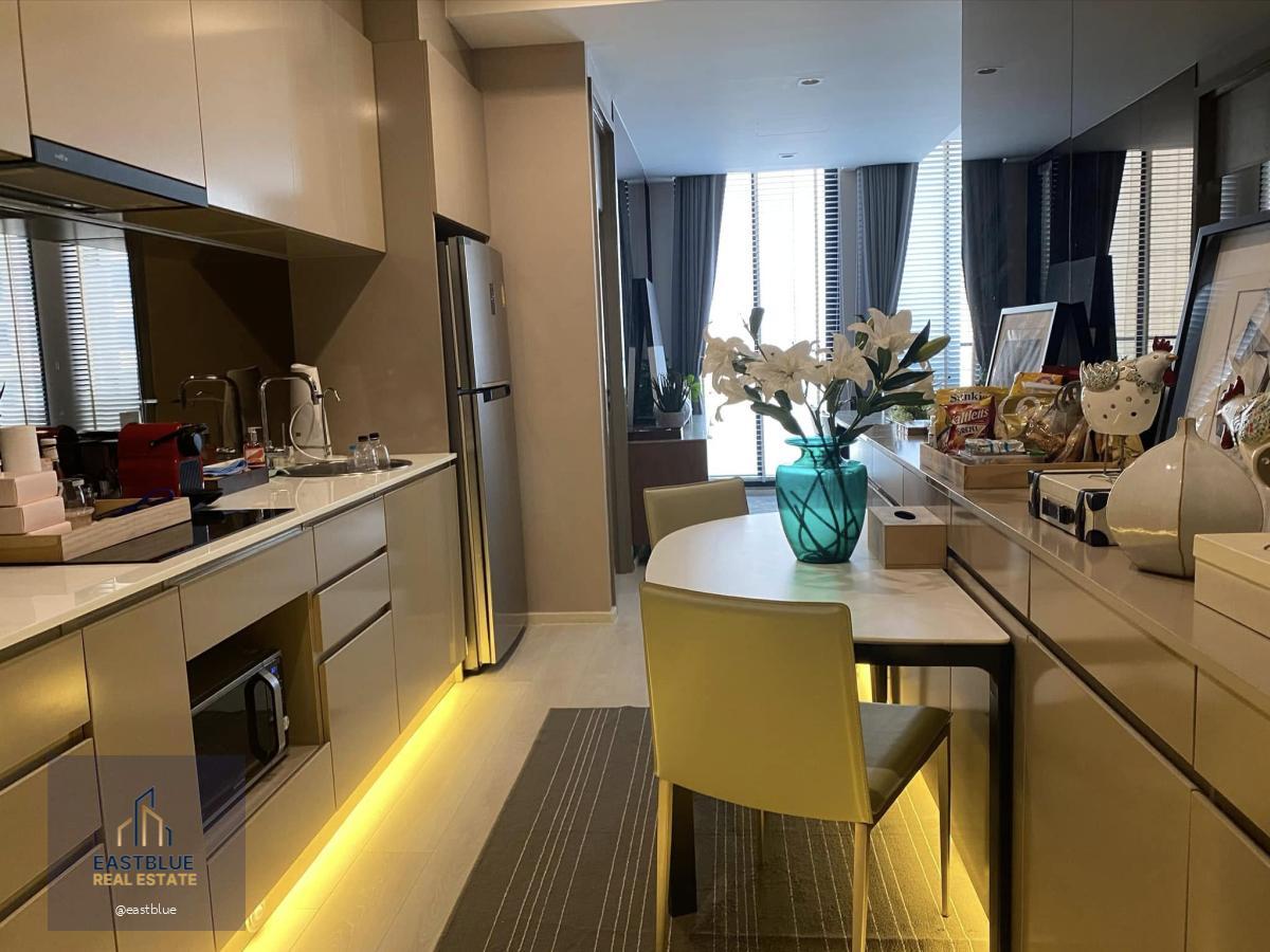 Noble Ploenchit, 2 bed, 80000 per month