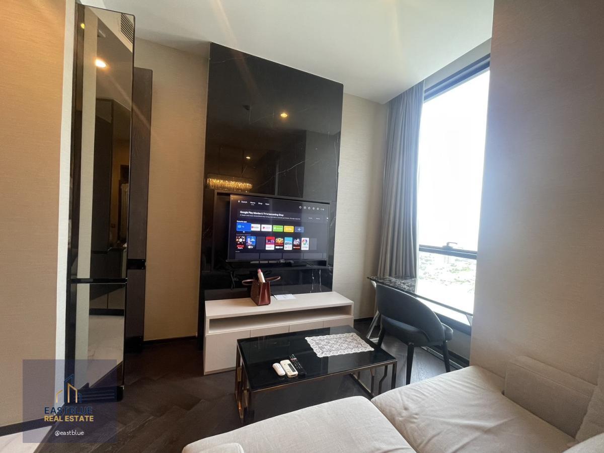 The Esse Sukhumvit 36, 1 bed, 45000 per month