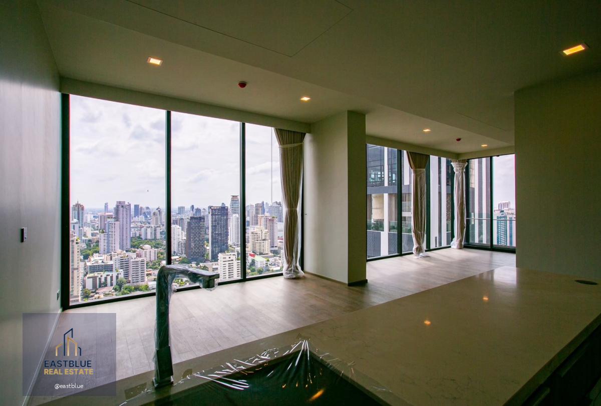 Celes Asoke, 3 bed, 200000 per month