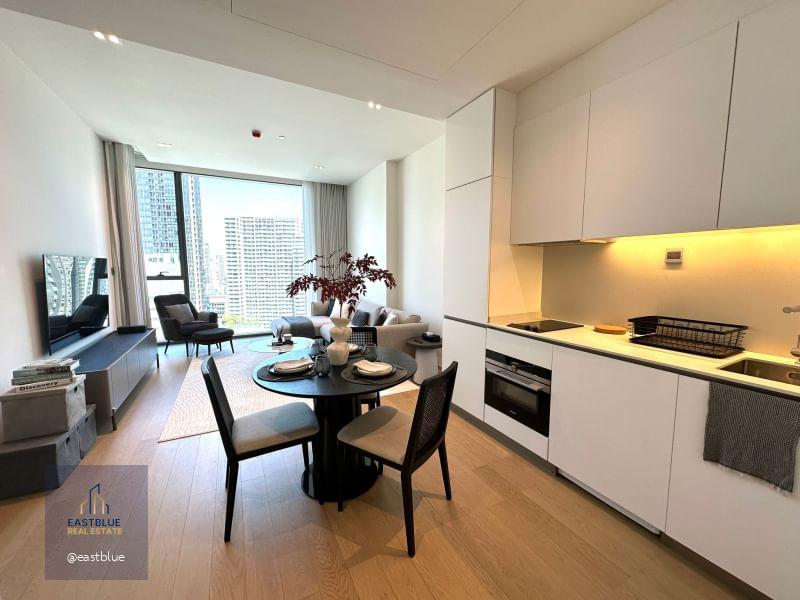 The Strand Thonglor 1 Bed Amazing city view, Facing west 80k per month