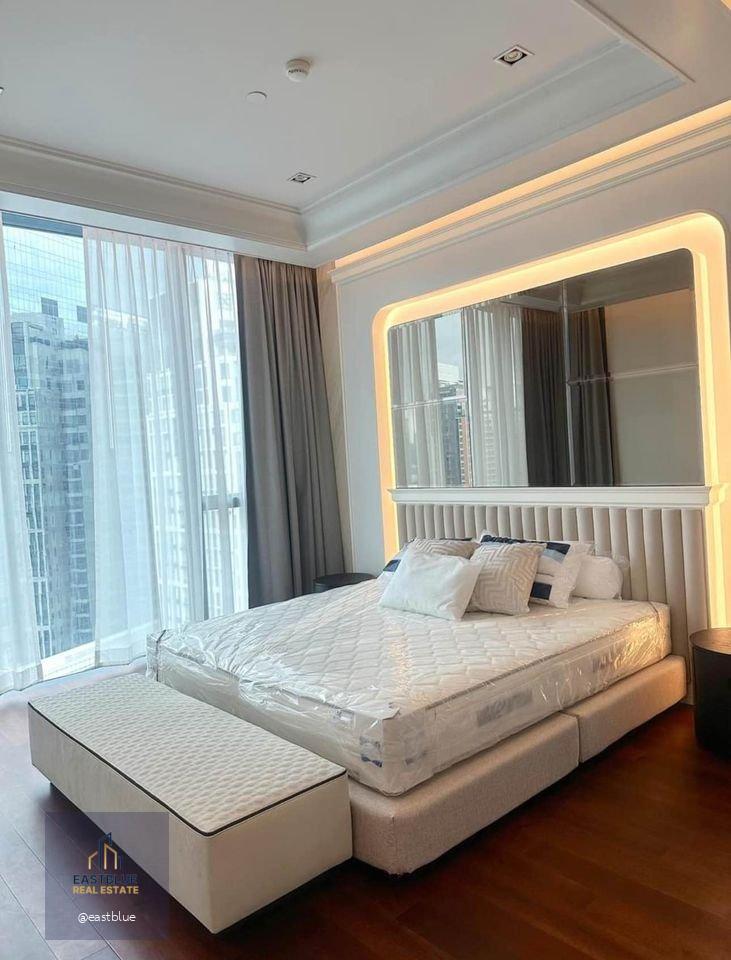 Marque Sukhumvit, 2 bed, 180000 per month