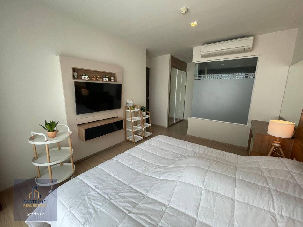 RHYTHM Sathorn  2 Bed 2 Baht 40k 064-274-8883