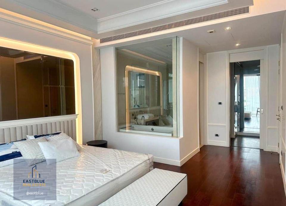 Marque Sukhumvit, 2 bed, 180000 per month