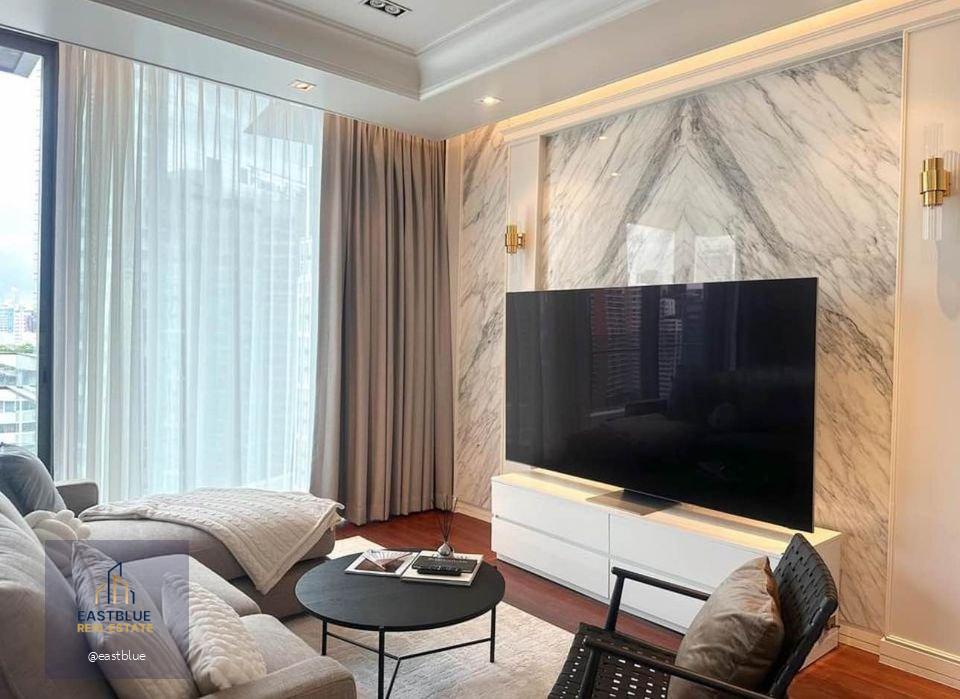 Marque Sukhumvit, 2 bed, 180000 per month