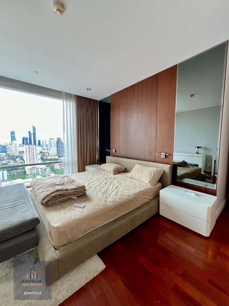 Fullerton Spacious 2-Bedroom, High Floor 75,000 per month