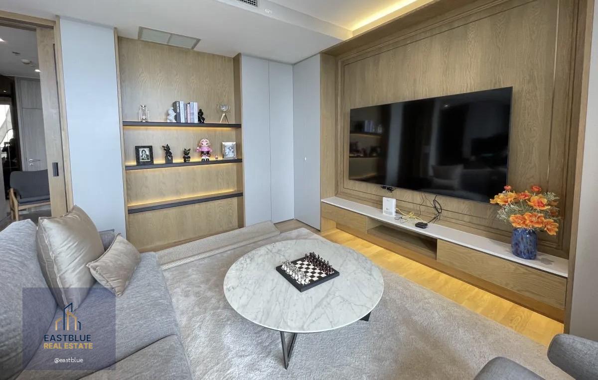 Rare Item Noble Ploenchit Top Fl. ชั้นสูงสุด Duplex Unit