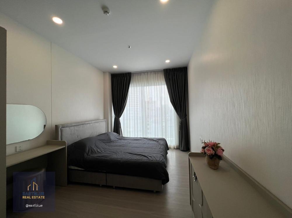 Supalai Premier Si Phraya-Samyan for rent 28k per month 064-274-8883