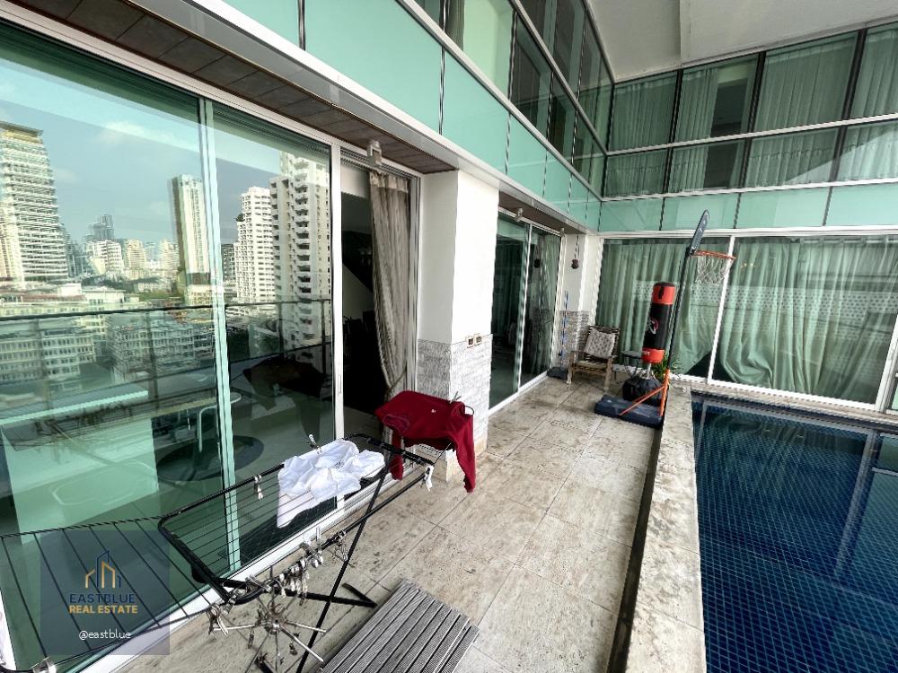 Le Raffine Sukhumvit 39 3 Beds 5 Baths 64.5 MB.