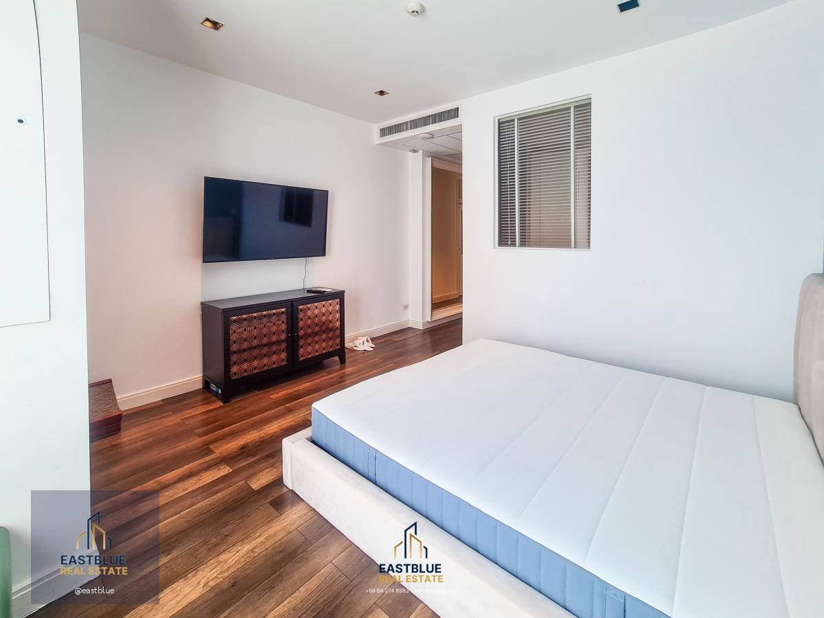 Class is Permanent, 2bedroom corner unit at Athenee residence ploenchit