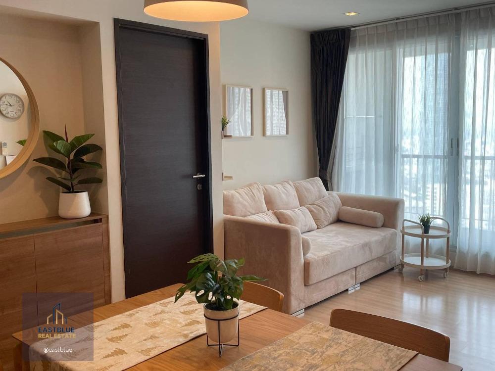 RHYTHM Sathorn  2 Bed 2 Baht 40k 064-274-8883