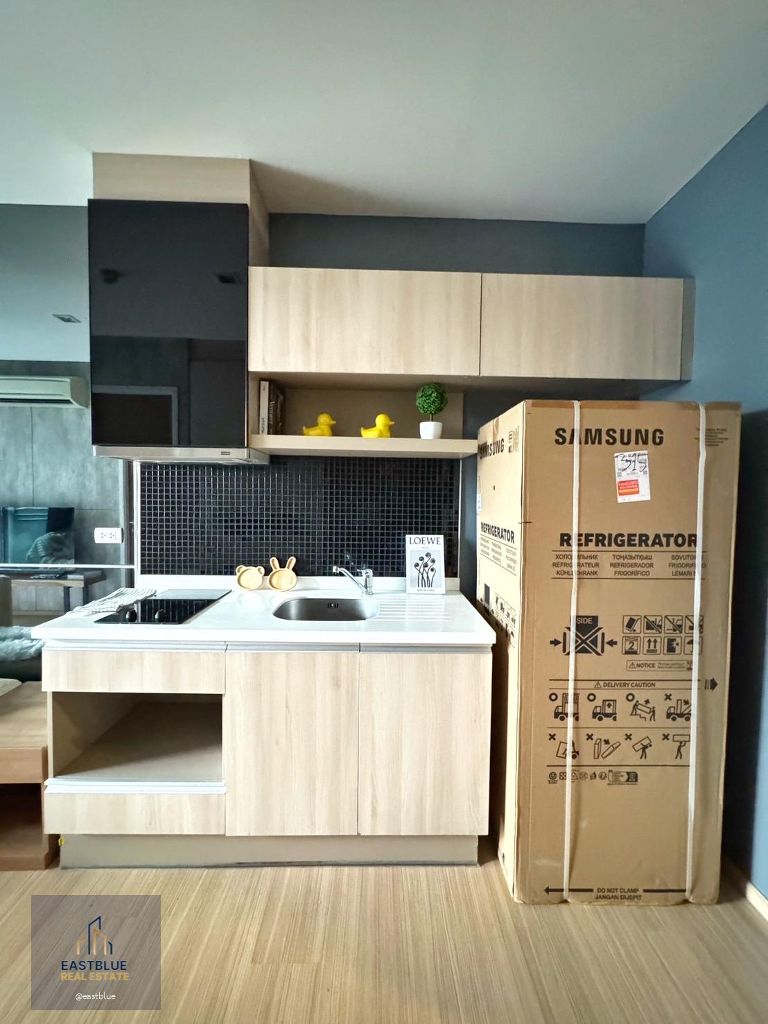 RHYTHM Sukhumvit 50 Top Fl. Modern Loft Style, Best price 4.39 MB.