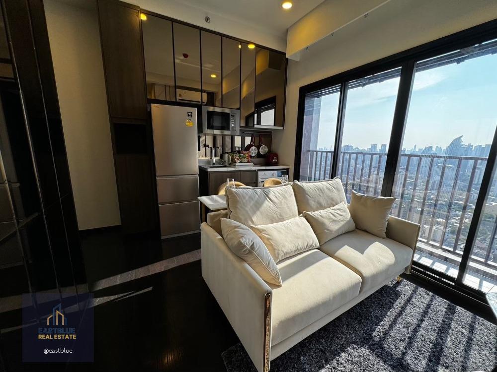 Park Origin Thonglor 1-Bedroom with Large Walk-In Closet – Elegant Décor  for rent 55,000