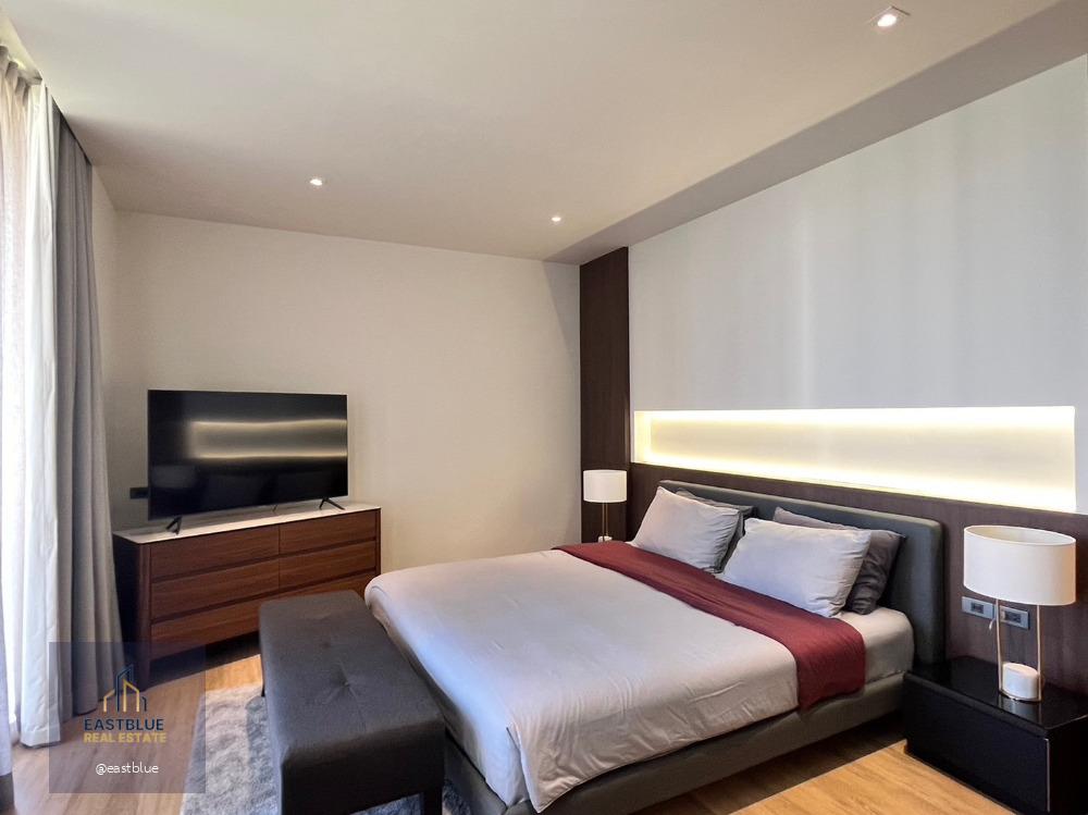 Pet-Friendly Luxury Apartment Phromphong Sukhumvit 39. 0642748883