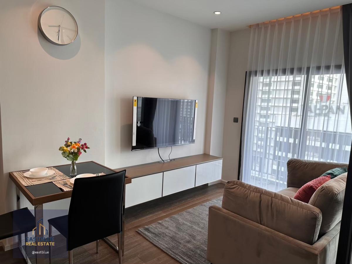 Muniq Sukhumvit 23, 1 bed, 45000 per month