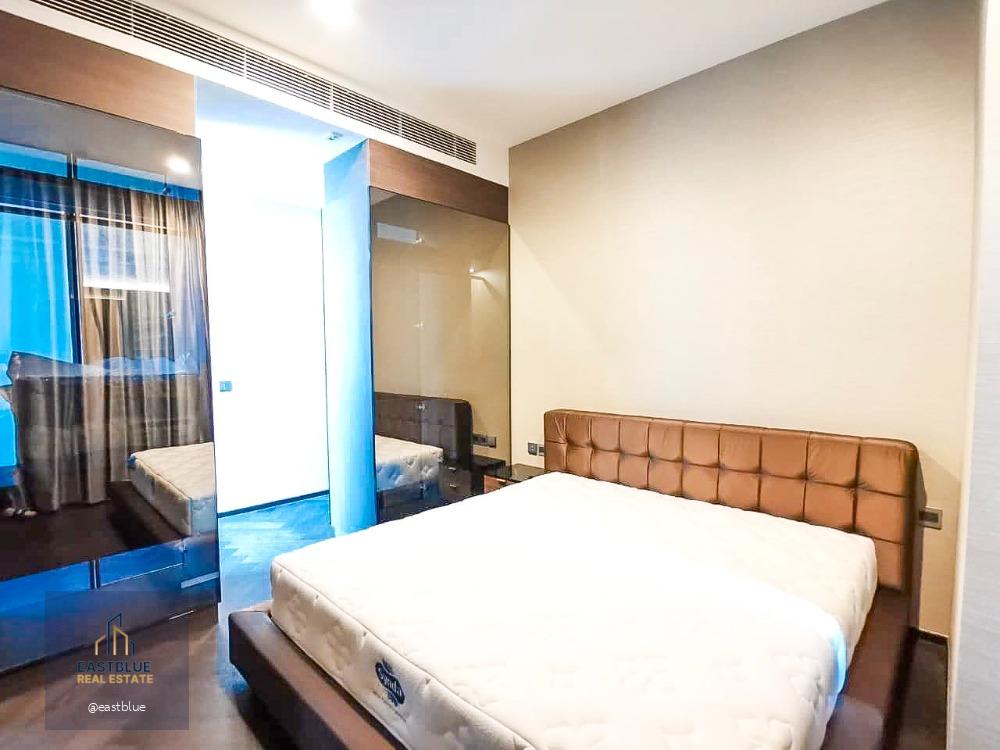 The Esse Sukhumvit 36 2 Beds 80k