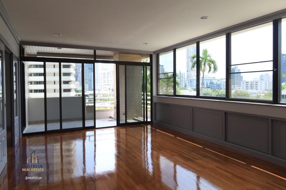 Ruamsuk Condominium ห้องใหญ่ 330 sqm 110,000/month