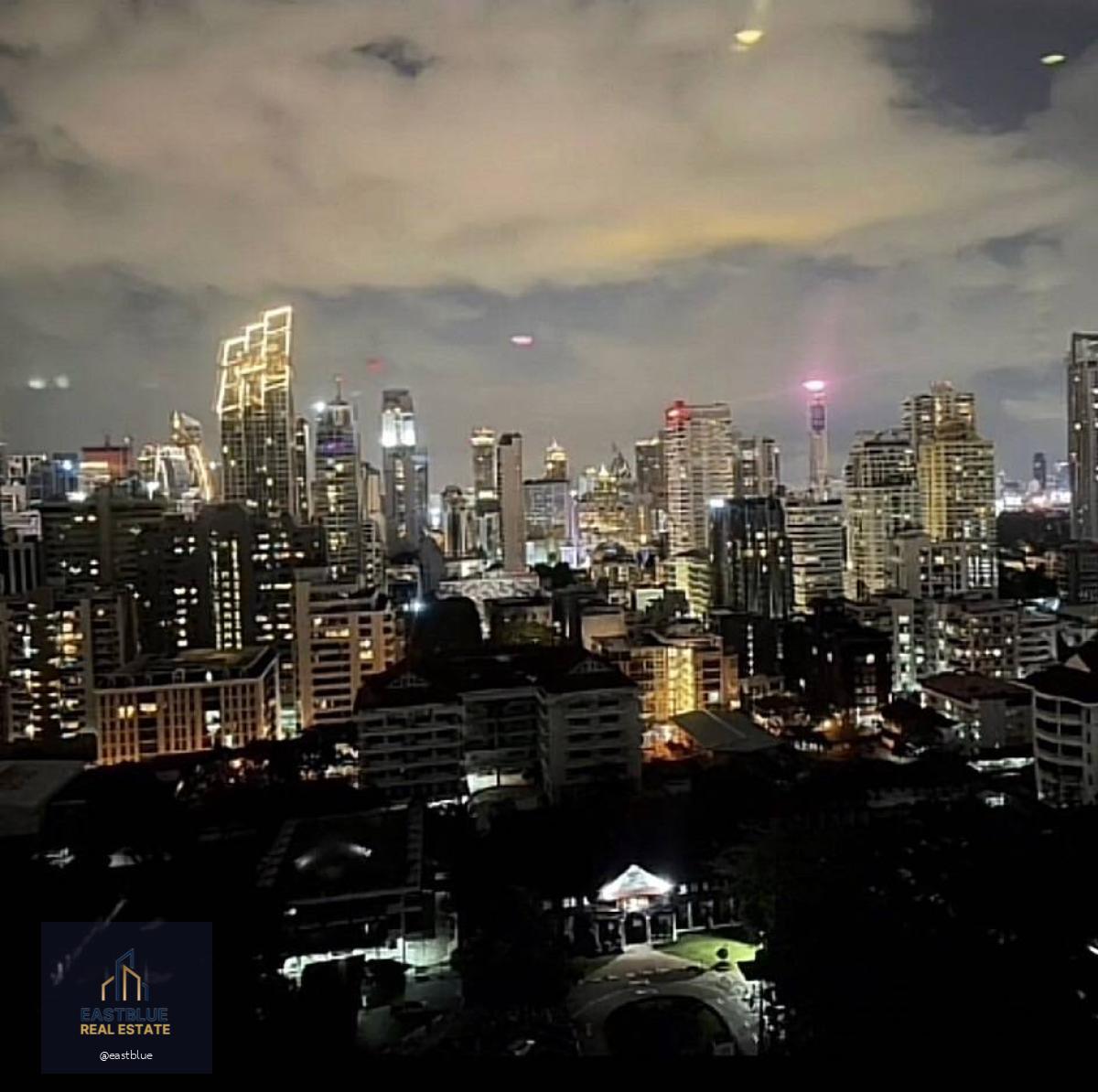 The Room Sukhumvit 21 คอนโดหรู ใจกลางอโศก ใกล้ BTS & MRT ห้องหน้ากว้าง วิวโรงเรียนวัฒนา