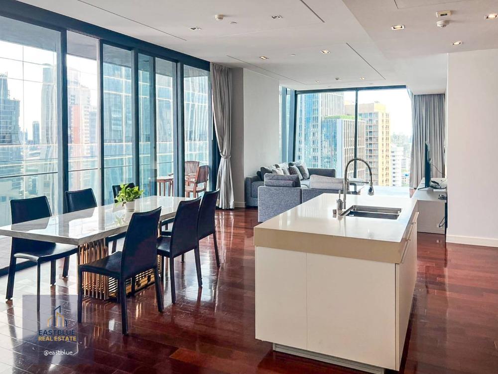 Marque Sukhumvit Luxury 3 Beds 190 sqm 220,000 THB per month