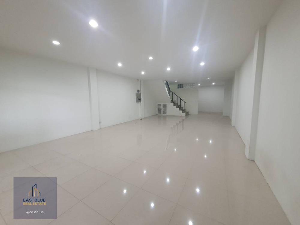 Homeoffice rama 3 4 stories+rooftop 1000 Sqm 55k