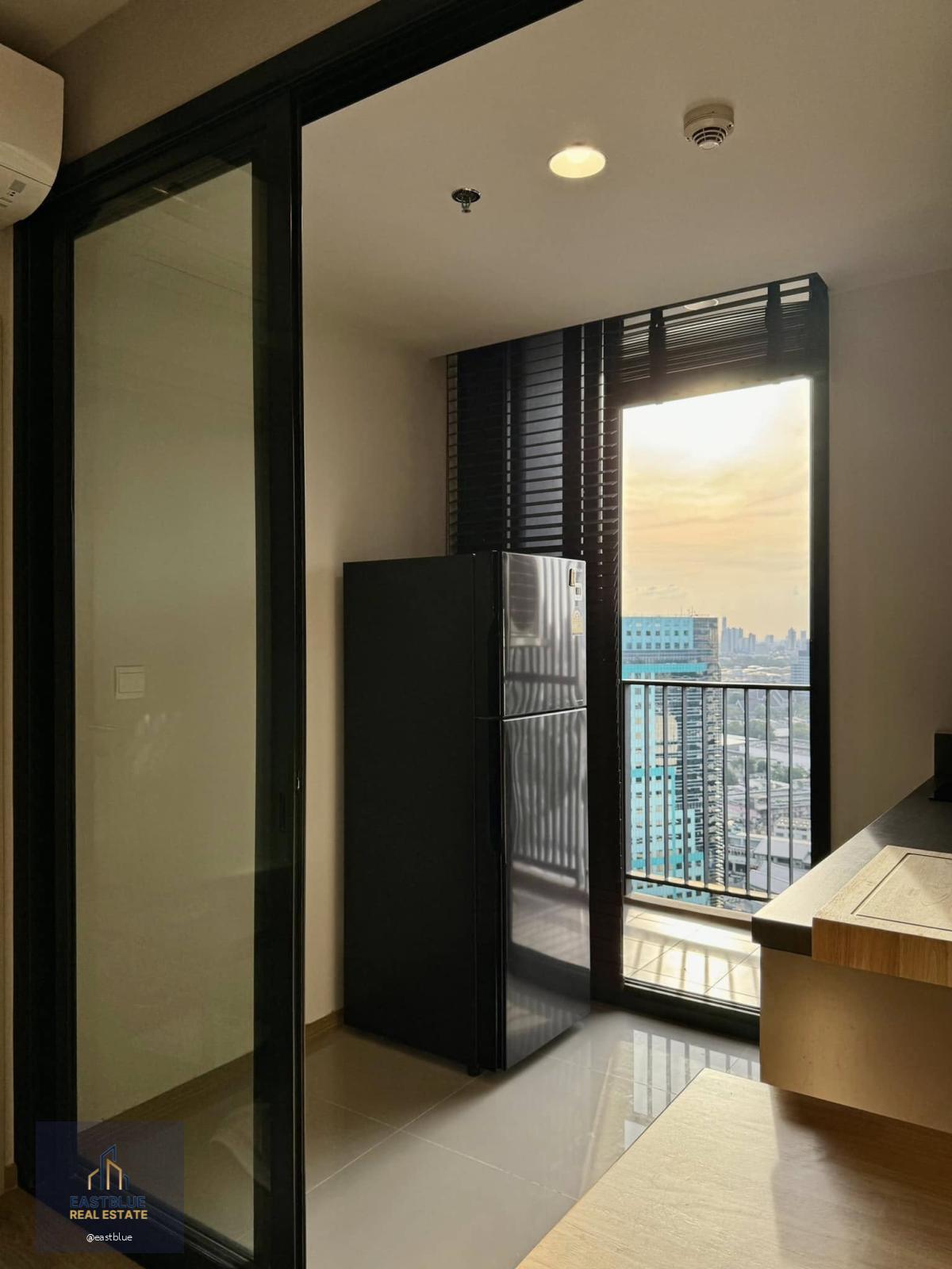 Oka Haus Sukhumvit 36, 1 bed, 22000 per month