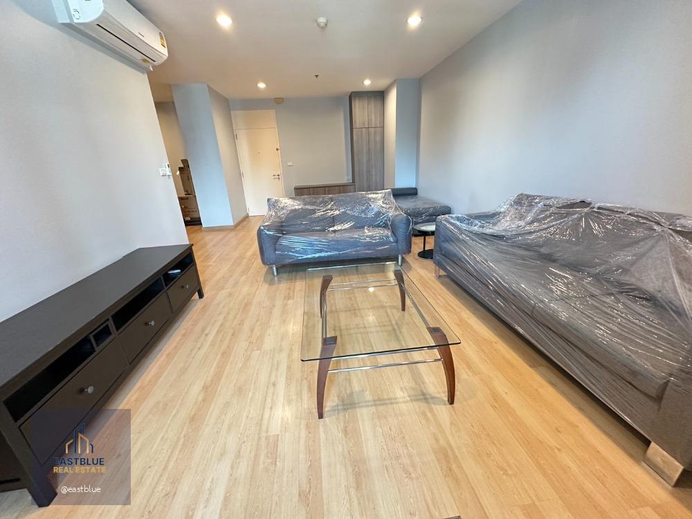 Silom Grand Terrace 2 Beds 2 Baths for rent 50k